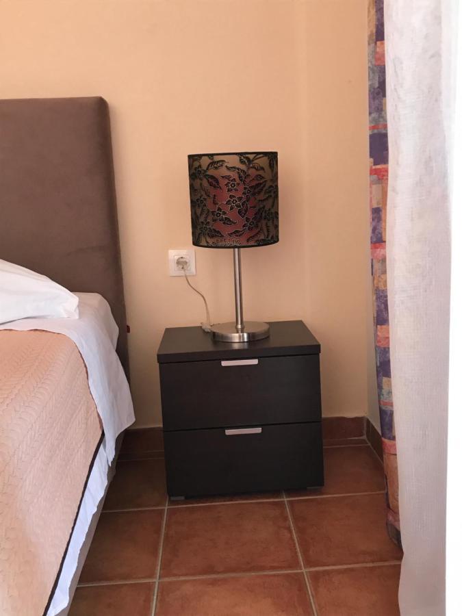 Vlassis Studios Apartment